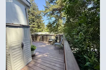 665 Village Pines Dr, Coos Bay, OR 97420 - Photo 22