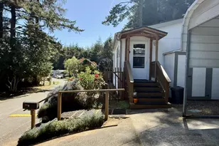 665 Village Pines Dr, Coos Bay, OR 97420 - Photo 26