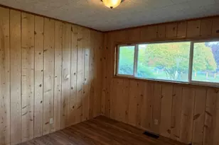 136 NE Ash St, Sheridan, OR 97378 - Photo 10