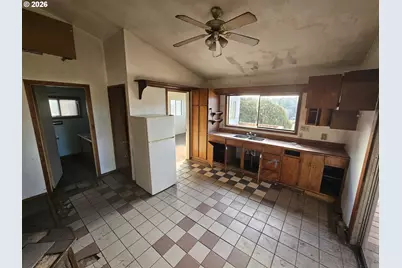 8105 SE 282nd Ave, Gresham, OR 97080 - Photo 12