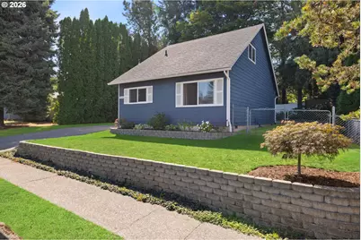 2126 SW 17th St, Gresham, OR 97080 - Photo 4