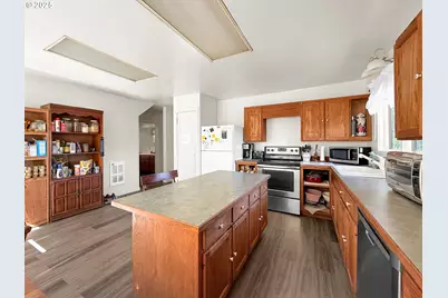 710 N 8th St, Monroe, OR 97456 - Photo 6