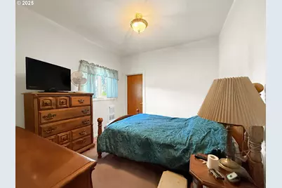 710 N 8th St, Monroe, OR 97456 - Photo 12