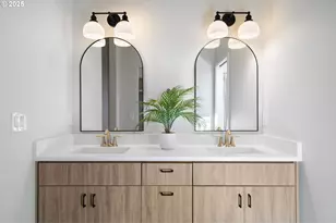 310 Barr Dr, Kelso, WA 98626 - Photo 20