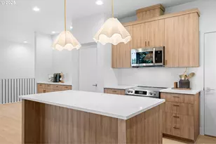 310 Barr Dr, Kelso, WA 98626 - Photo 12