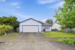 1077 S 10th St, Lebanon, OR 97355 - Photo 32