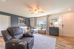 1415 S Bertelsen Rd, Eugene, OR 97402 - Photo 16