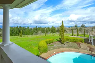 8580 SE Hillview Dr, Amity, OR 97101 - Photo 10