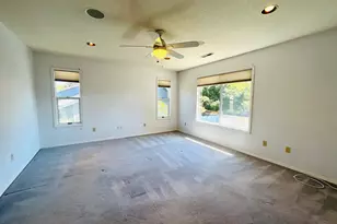 325 N Peacock Ct, Newberg, OR 97132 - Photo 8