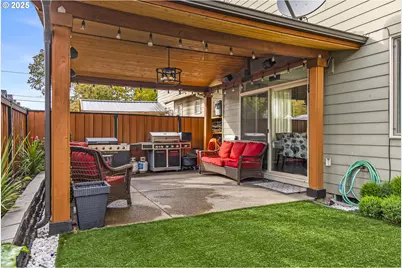 17478 SW Max Ct, Beaverton, OR 97078 - Photo 40