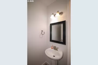 1272 S Quartz Dr, Cornelius, OR 97113 - Photo 12