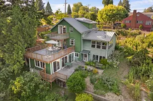 772 Division St, Oregon City, OR 97045 - Photo 2