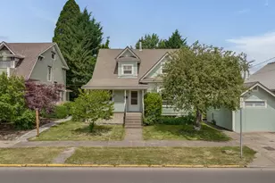 715 NE 5th St, McMinnville, OR 97128 - Photo 1