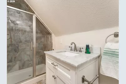 715 NE 5th St, McMinnville, OR 97128 - Photo 26