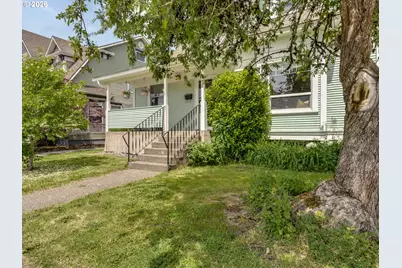 715 NE 5th St, McMinnville, OR 97128 - Photo 2