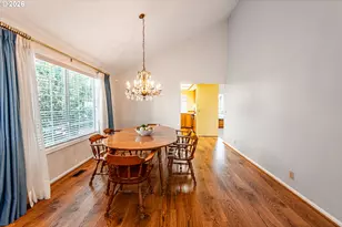 1810 Happy Ln, Eugene, OR 97401 - Photo 12