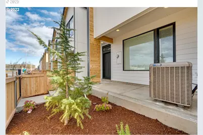 12033 SE 5th St, Vancouver, WA 98683 - Photo 2