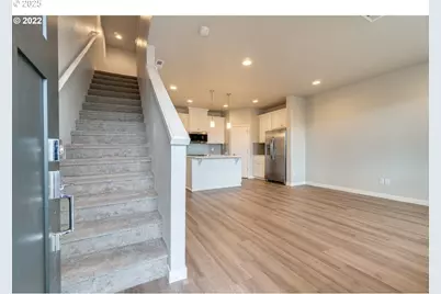 12033 SE 5th St, Vancouver, WA 98683 - Photo 6