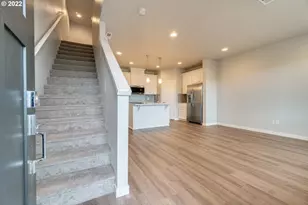 12033 SE 5th St, Vancouver, WA 98683 - Photo 6