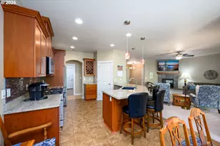411 Oak Valley Loop, Winchester, OR 97495 - Photo 10