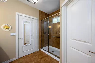411 Oak Valley Loop, Winchester, OR 97495 - Photo 28