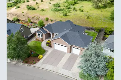 411 Oak Valley Loop, Winchester, OR 97495 - Photo 34
