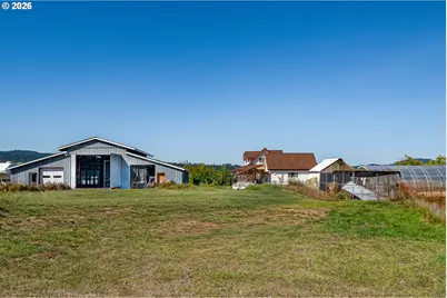 33195 Camas Swale Rd, Creswell, OR 97426 - Photo 44