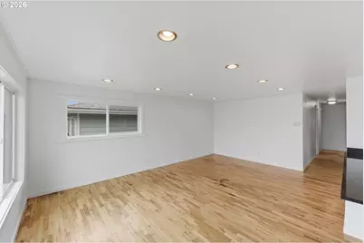 2175 State St, North Bend, OR 97459 - Photo 12