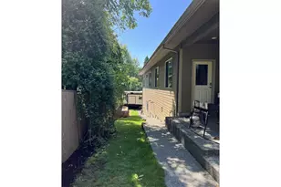 1323 SE Columbia Crest Ct, Vancouver, WA 98664 - Photo 6