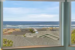 2105 NW Parker Ave, Waldport, OR 97394 - Photo 6