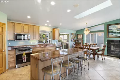 2105 NW Parker Ave, Waldport, OR 97394 - Photo 18