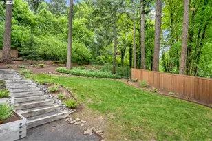 29 Hillshire Dr, Lake Oswego, OR 97034 - Photo 32