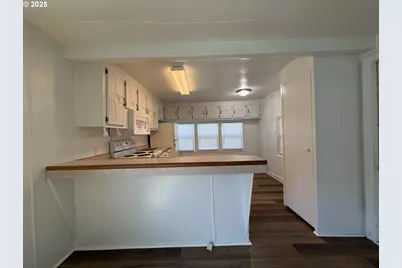 98090 W Benham Ln #7, Brookings, OR 97415 - Photo 2