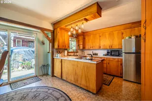 14982 Hwy 42, Myrtle Point, OR 97458 - Photo 48