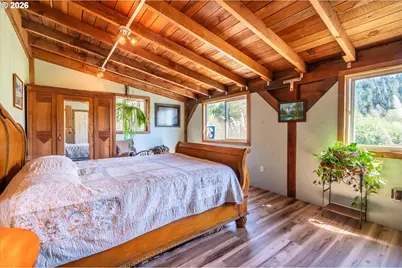 14982 Highway 42, Myrtle Point, OR 97458 - Photo 36