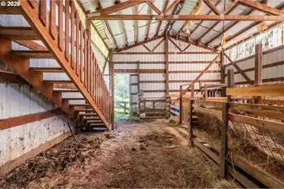 14982 Highway 42, Myrtle Point, OR 97458 - Photo 20