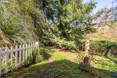 14982 Highway 42, Myrtle Point, OR 97458 - Photo 16