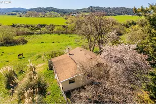 14982 Hwy 42, Myrtle Point, OR 97458 - Photo 8