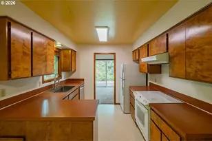 20141 S Zina Ct, Oregon City, OR 97045 - Photo 14