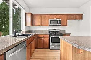 2264 NW Oak Knoll Pl, Beaverton, OR 97006 - Photo 16