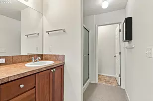 2264 NW Oak Knoll Pl, Beaverton, OR 97006 - Photo 32