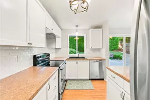 8479 SW Tygh Loop, Tualatin, OR 97062 - Photo 10