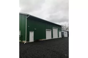 1441 W Main St, Molalla, OR 97038 - Photo 2