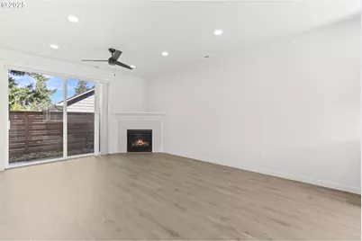 491 NE Elliott Ave, Gresham, OR 97030 - Photo 4