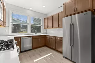 491 NE Elliott Ave, Gresham, OR 97030 - Photo 10