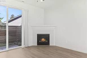 491 NE Elliott Ave, Gresham, OR 97030 - Photo 6