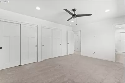 491 NE Elliott Ave, Gresham, OR 97030 - Photo 16