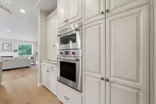 3390 Crescent Dr, West Linn, OR 97068 - Photo 24