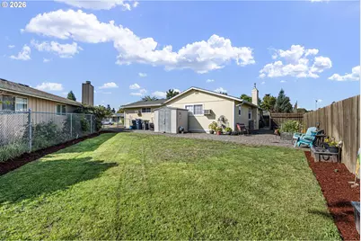 4559 Souza St, Eugene, OR 97402 - Photo 30