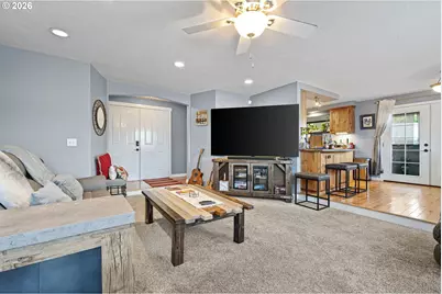 4559 Souza St, Eugene, OR 97402 - Photo 6